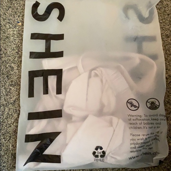 Two piece set - Picture 4 of 4